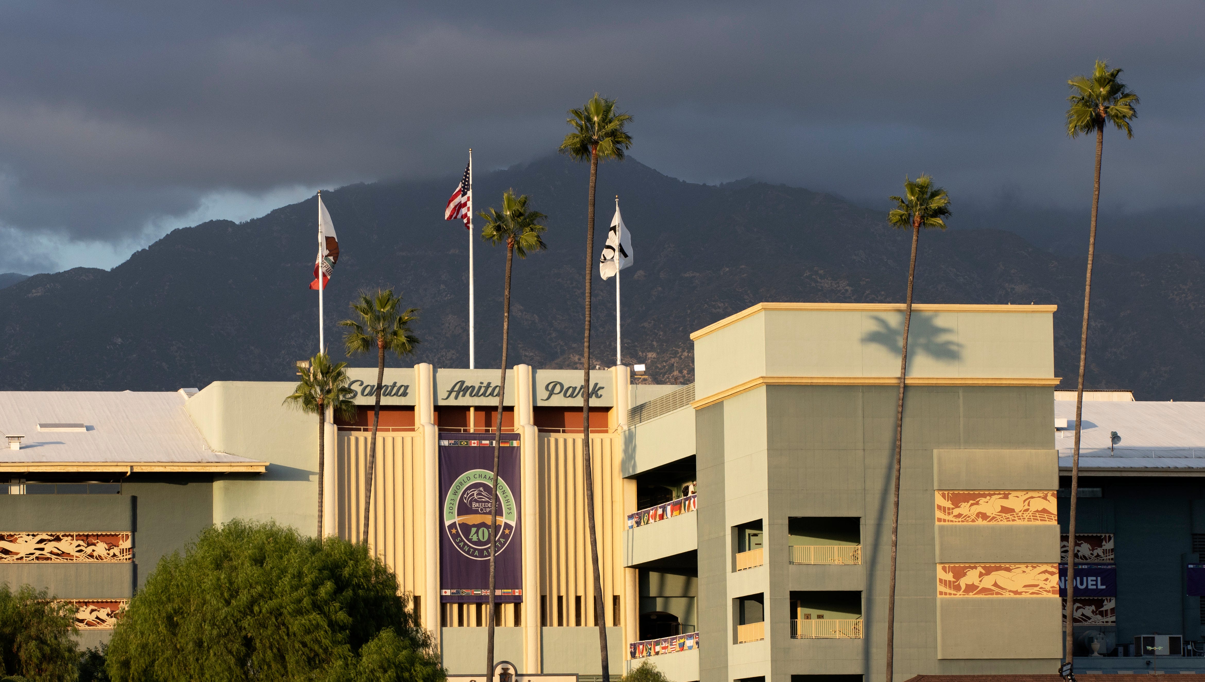 Purses trimmed at Santa Anita winterspring meet